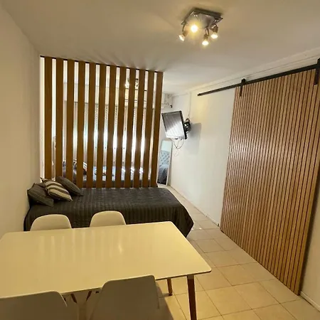 Departamento En Pleno Centro Mendoza Apartment Exterior photo